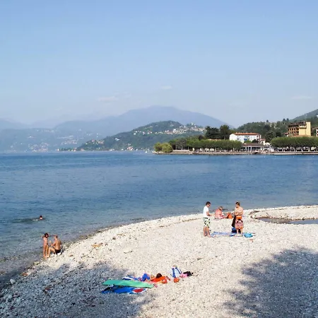 Locazione Turistica Vecchia Scuola Διαμέρισμα Porto Valtravaglia