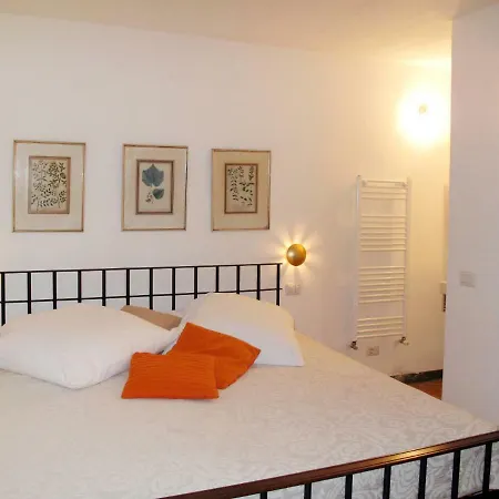 Locazione Turistica Vecchia Scuola Διαμέρισμα *
