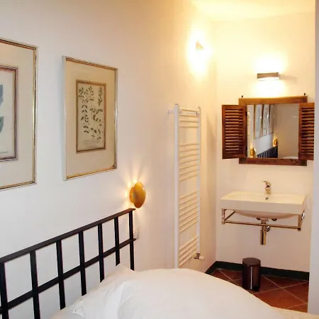 Locazione Turistica Vecchia Scuola Διαμέρισμα *